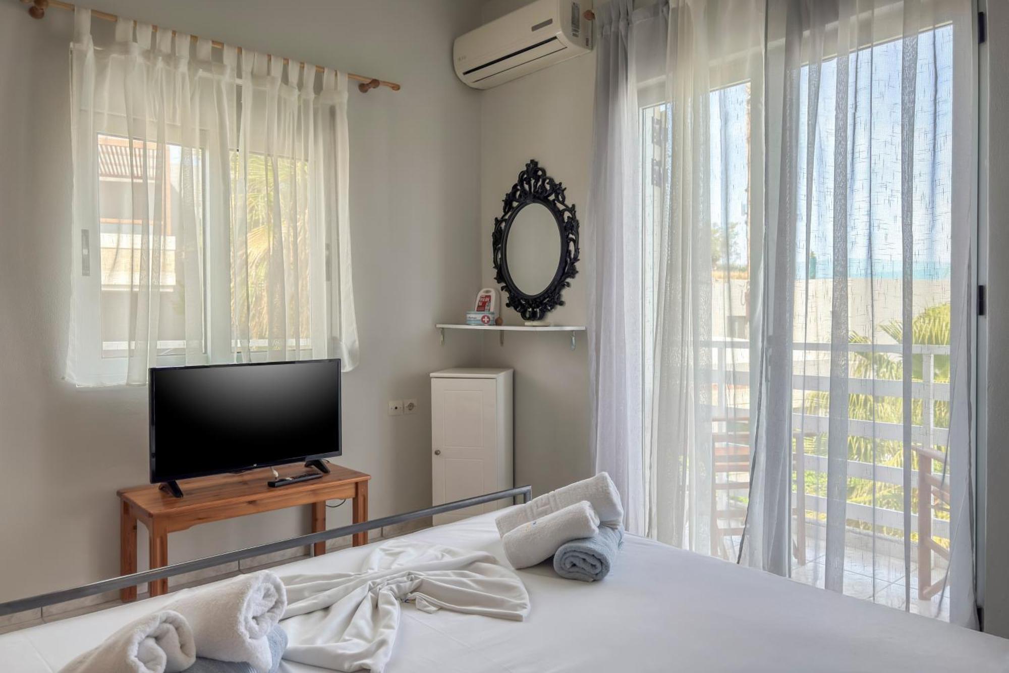 Alisahni Home 1 Káto Daráco Kültér fotó